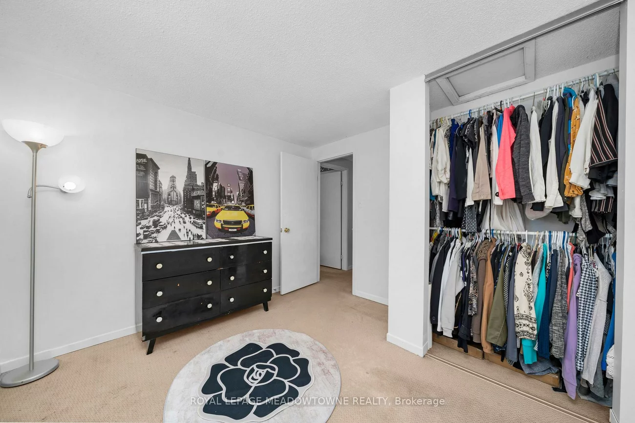 3079, Fifth, Erin Mills, Mississauga