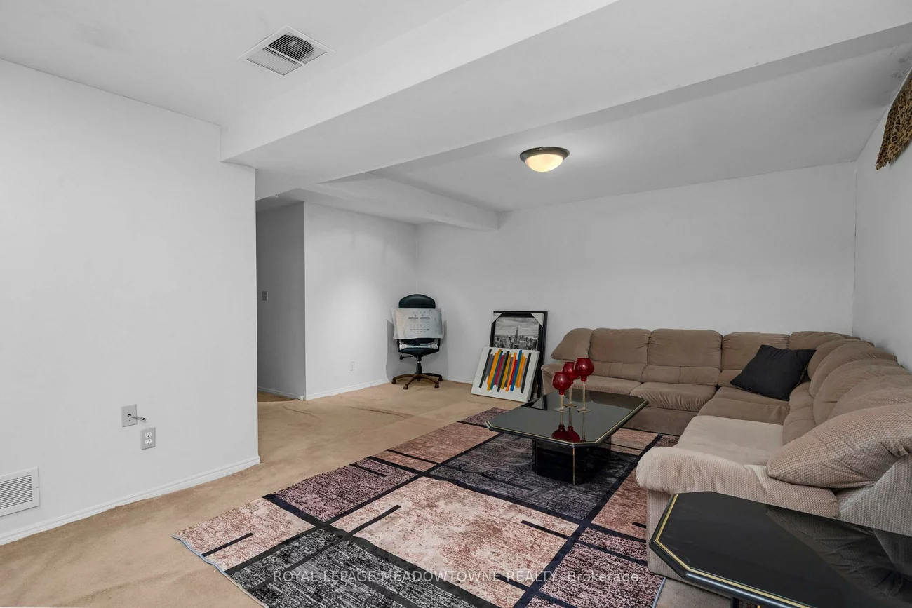 3079, Fifth, Erin Mills, Mississauga