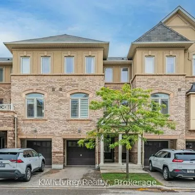 6625, Falconer, Streetsville, Mississauga