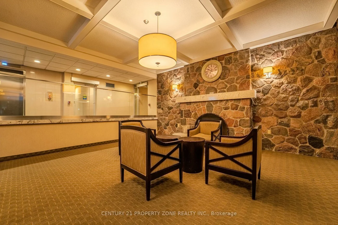 1625, Bloor, Applewood, Mississauga