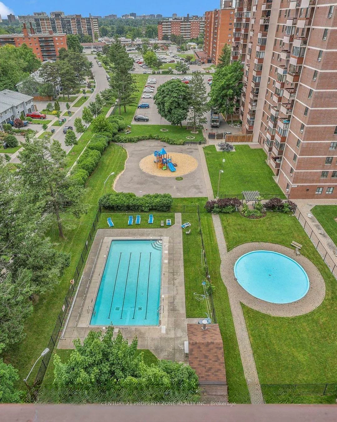 1625, Bloor, Applewood, Mississauga