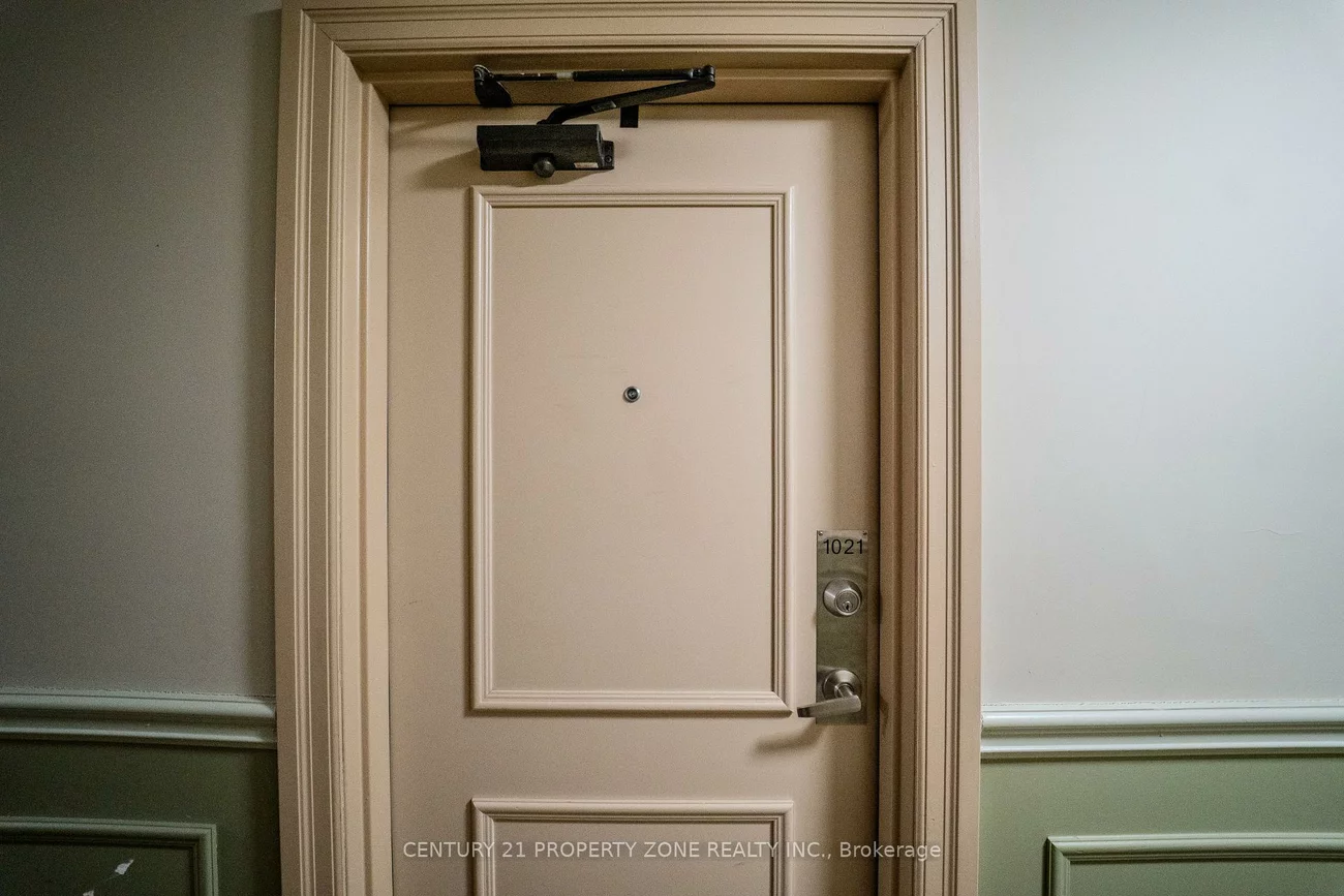 1625, Bloor, Applewood, Mississauga