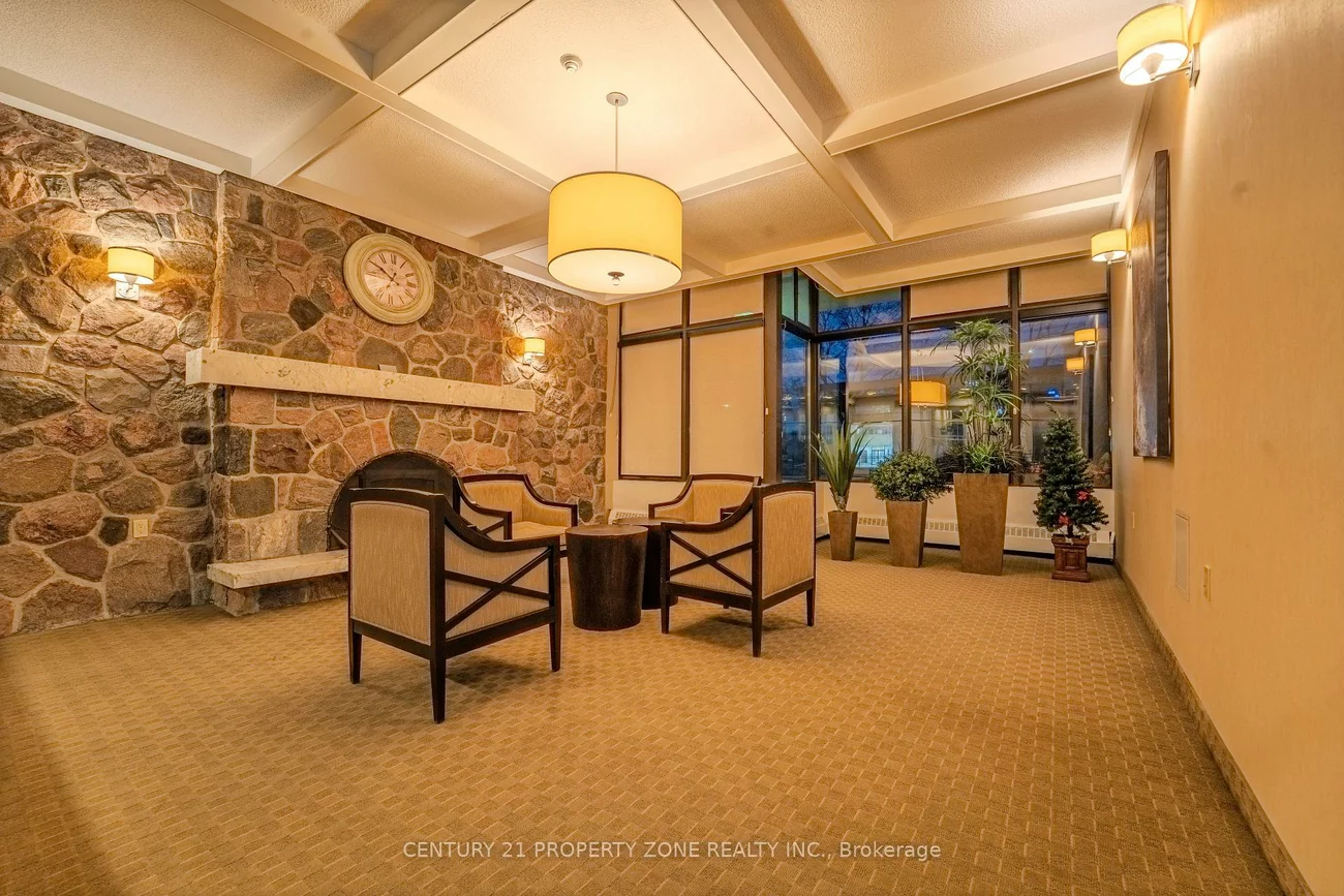 1625, Bloor, Applewood, Mississauga