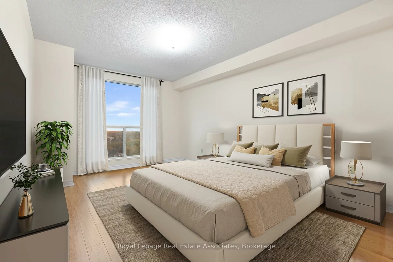 2155, Burnhamthorpe, Erin Mills, Mississauga