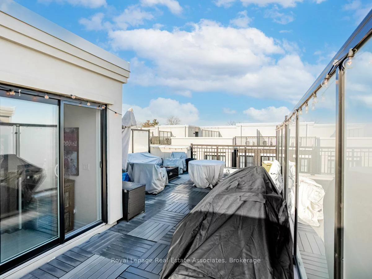 657, Cricklewood, Mineola, Mississauga