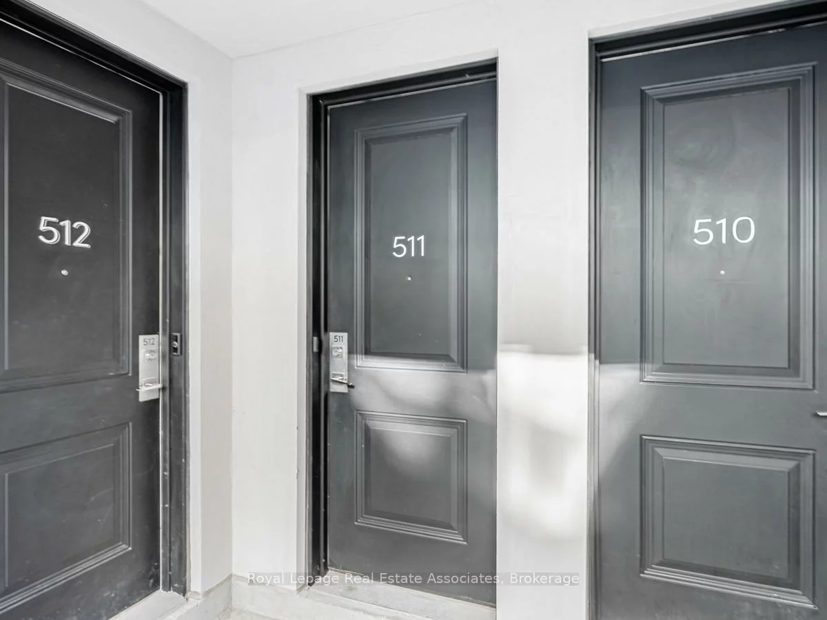 657, Cricklewood, Mineola, Mississauga