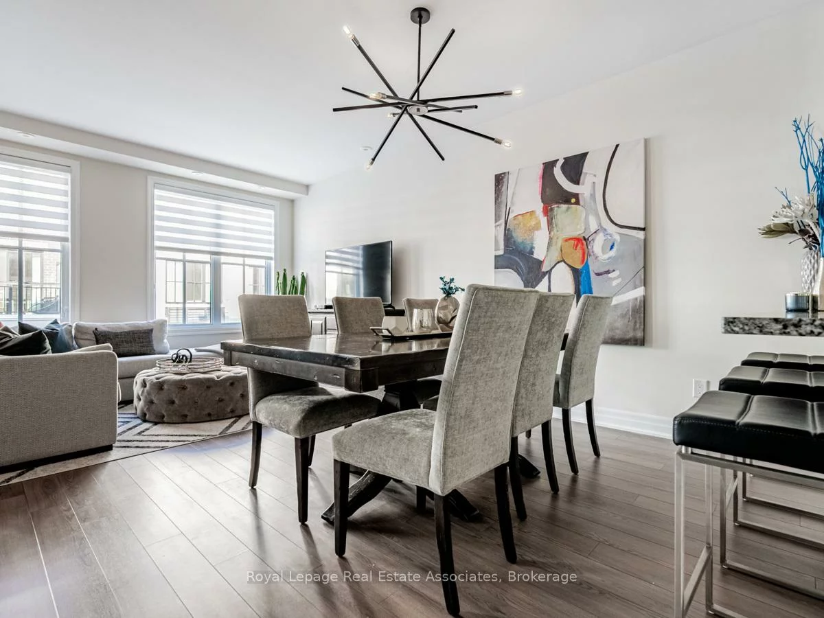 657, Cricklewood, Mineola, Mississauga