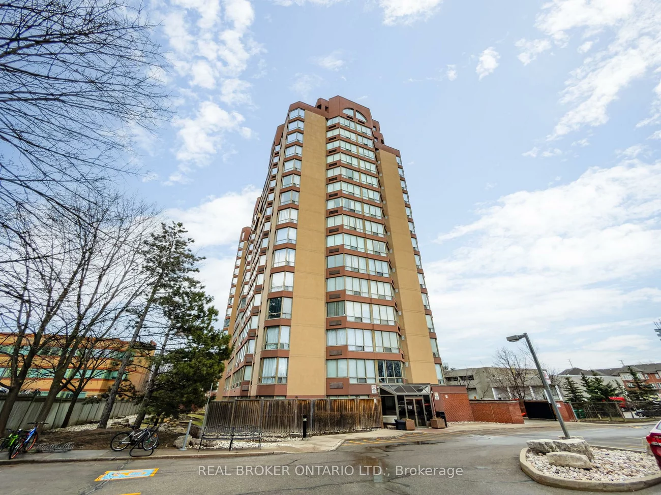 25, Fairview, Fairview, Mississauga
