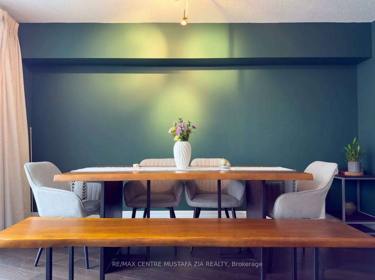 4235, Sherwoodtowne, City Centre, Mississauga