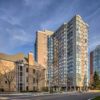 4235, Sherwoodtowne, City Centre, Mississauga