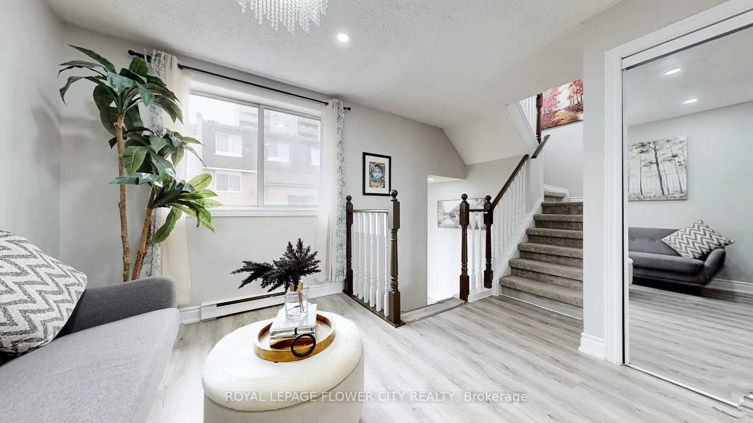 2170, Bromsgrove, Clarkson, Mississauga