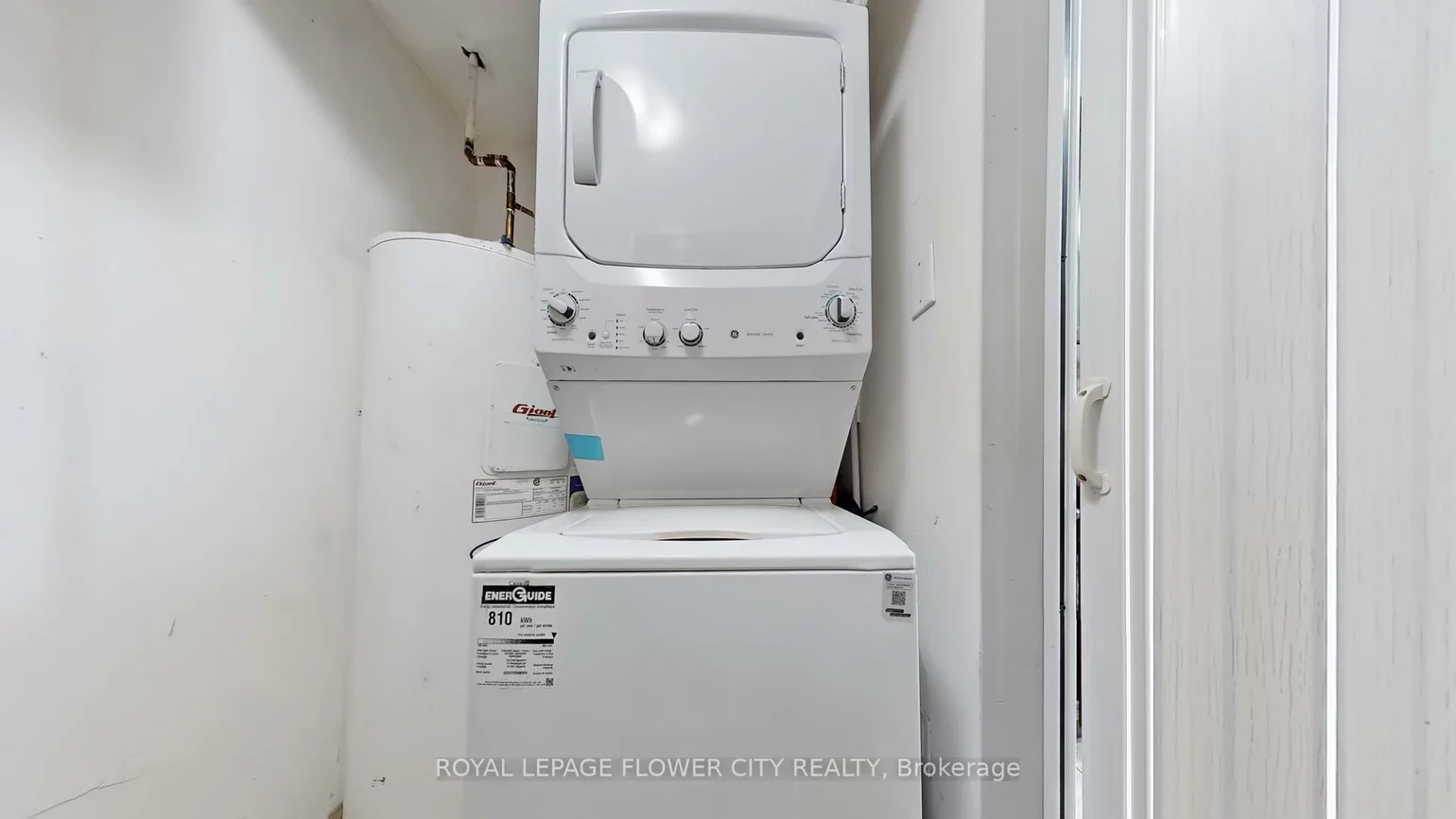 2170, Bromsgrove, Clarkson, Mississauga