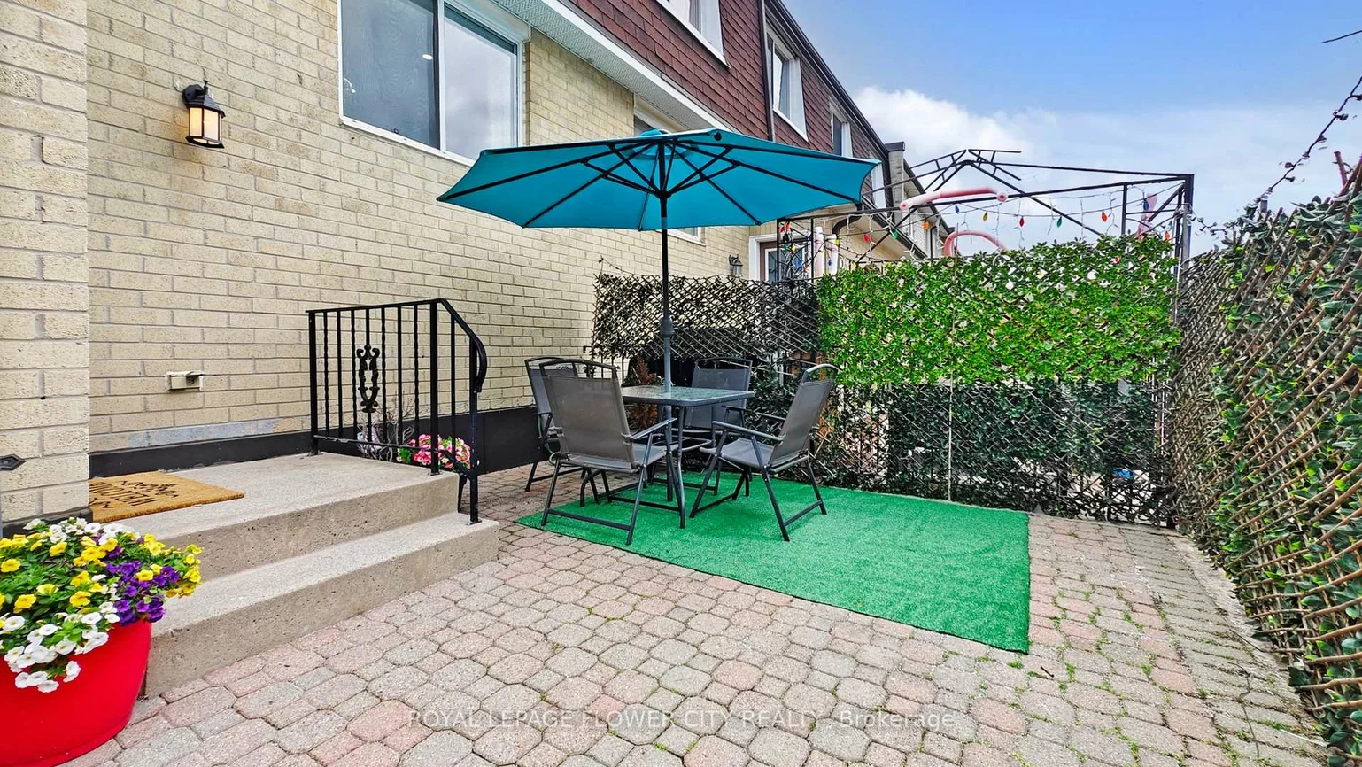 2170, Bromsgrove, Clarkson, Mississauga