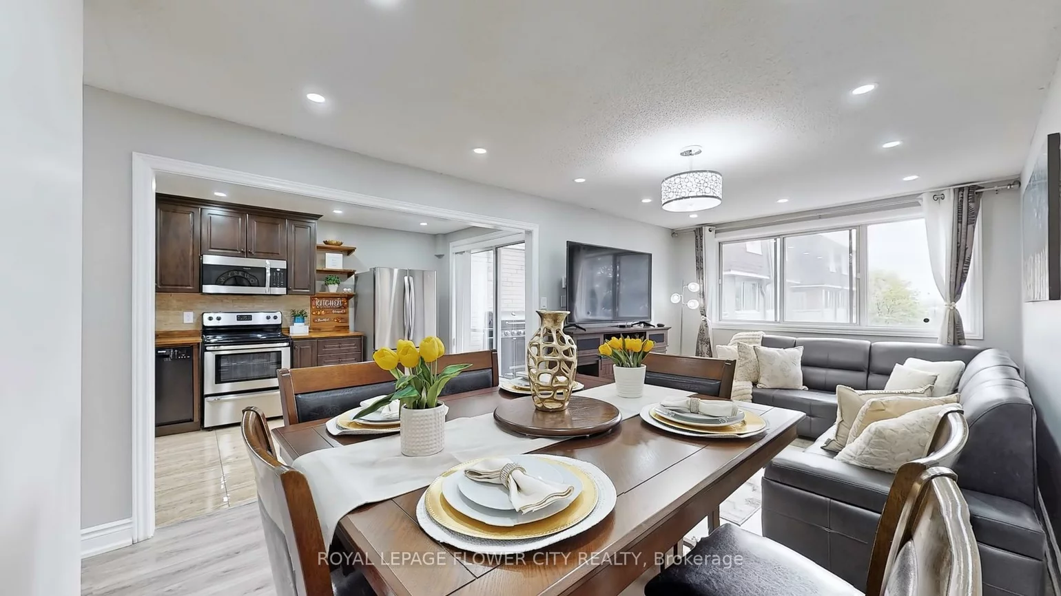 2170, Bromsgrove, Clarkson, Mississauga