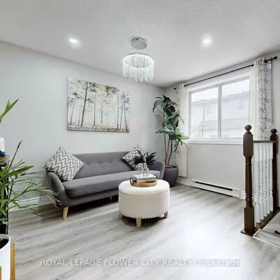 2170, Bromsgrove, Clarkson, Mississauga