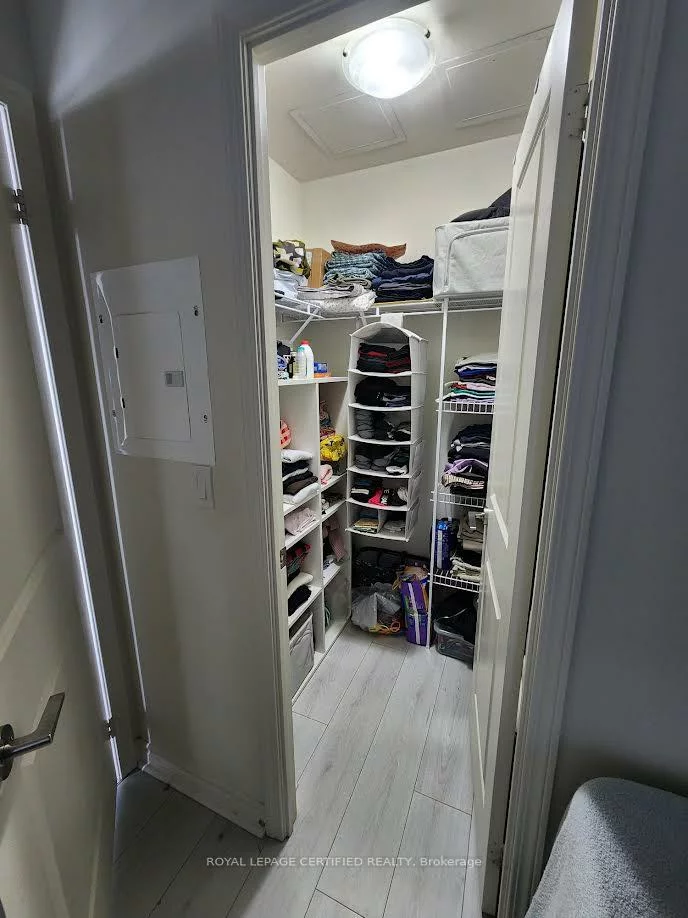 349, Rathburn, City Centre, Mississauga