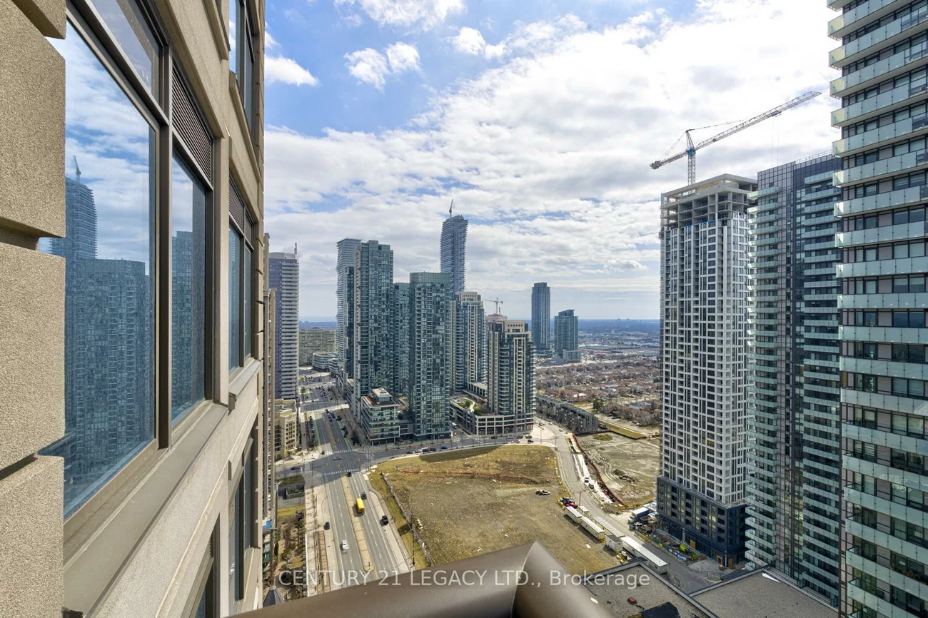 385, Prince Of Wales, City Centre, Mississauga