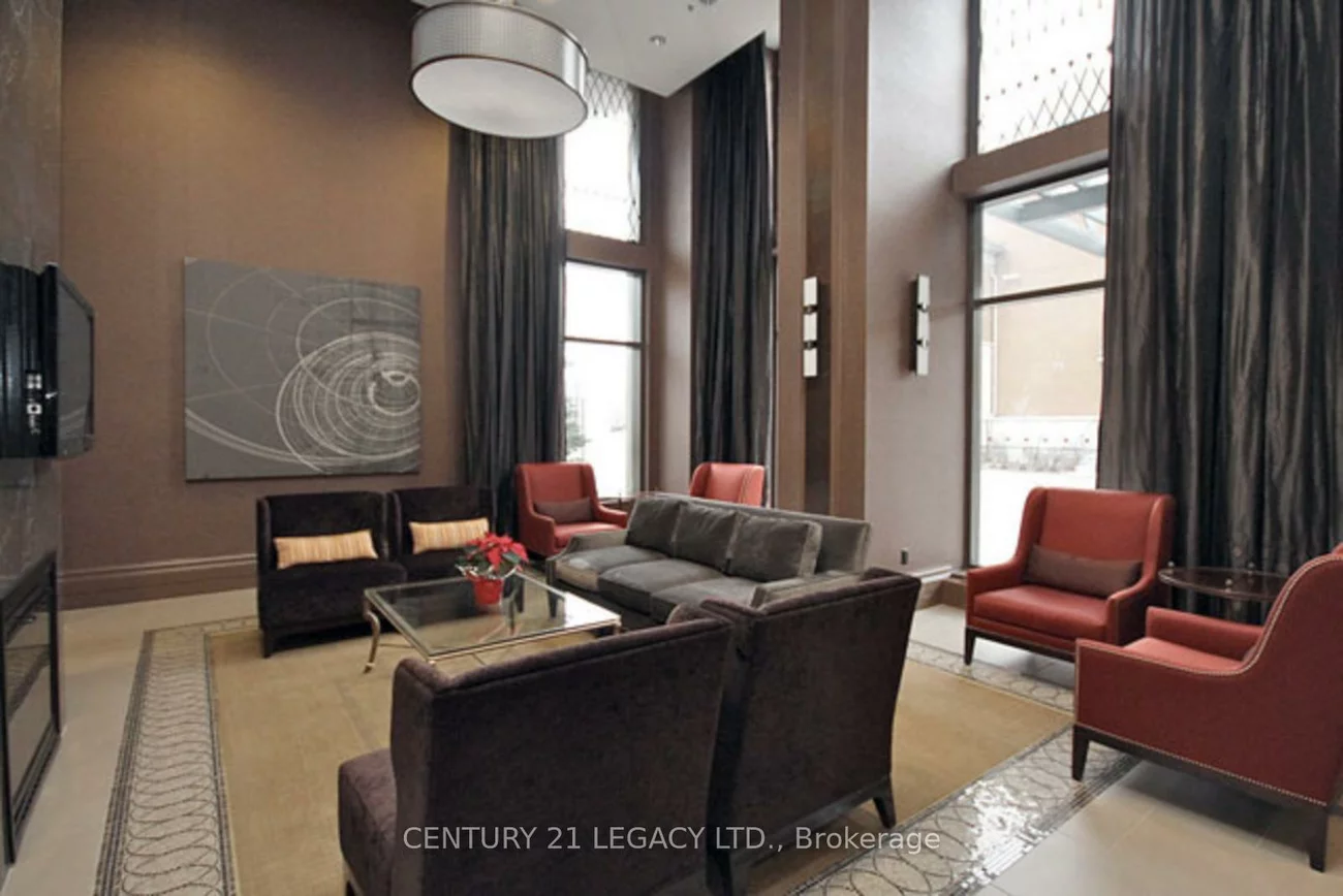 385, Prince Of Wales, City Centre, Mississauga