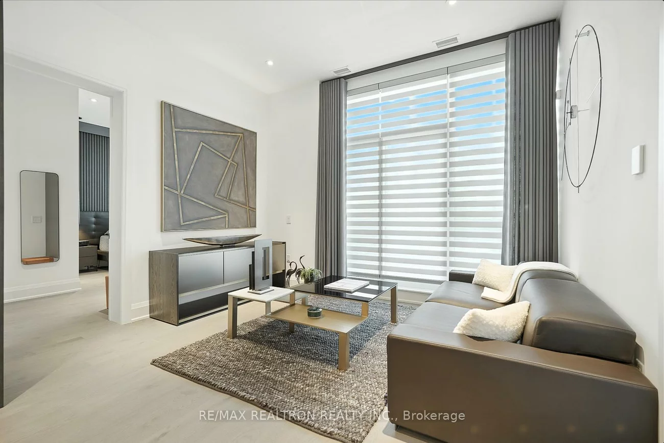 55, Port, Port Credit, Mississauga