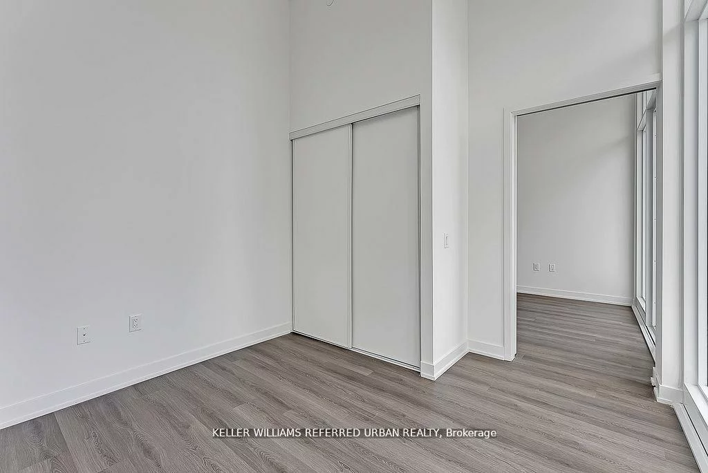 3883, Quartz, City Centre, Mississauga