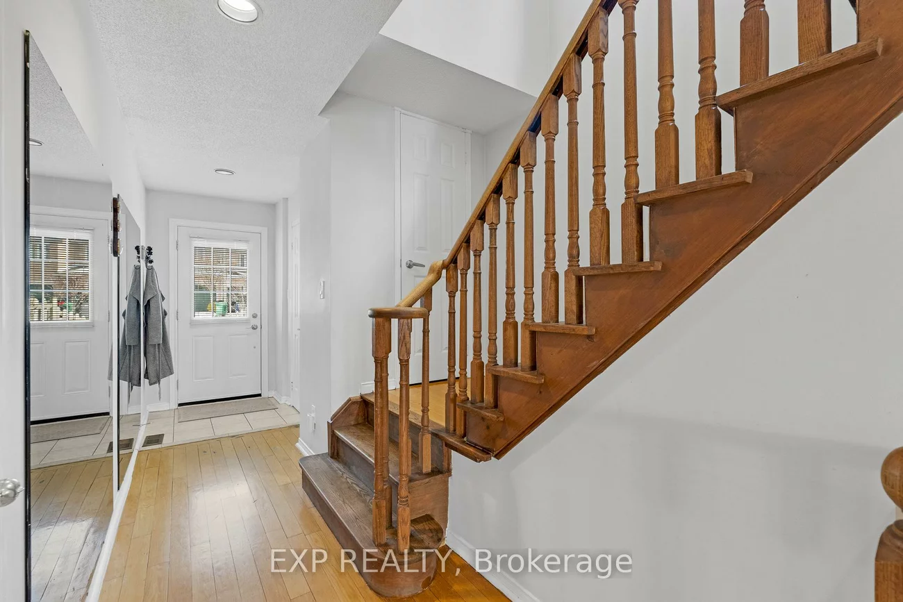 455, Apache, Hurontario, Mississauga