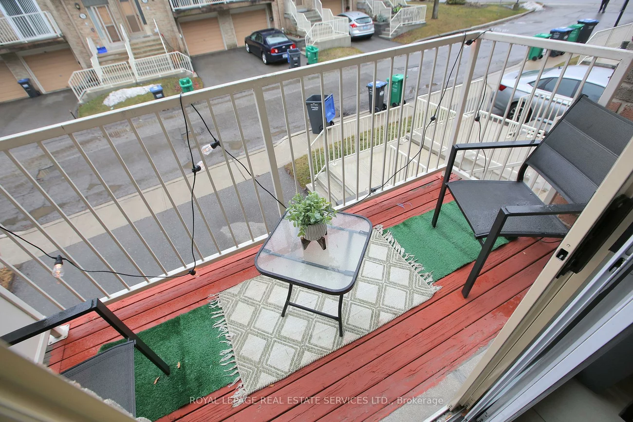 60, Hanson, Fairview, Mississauga