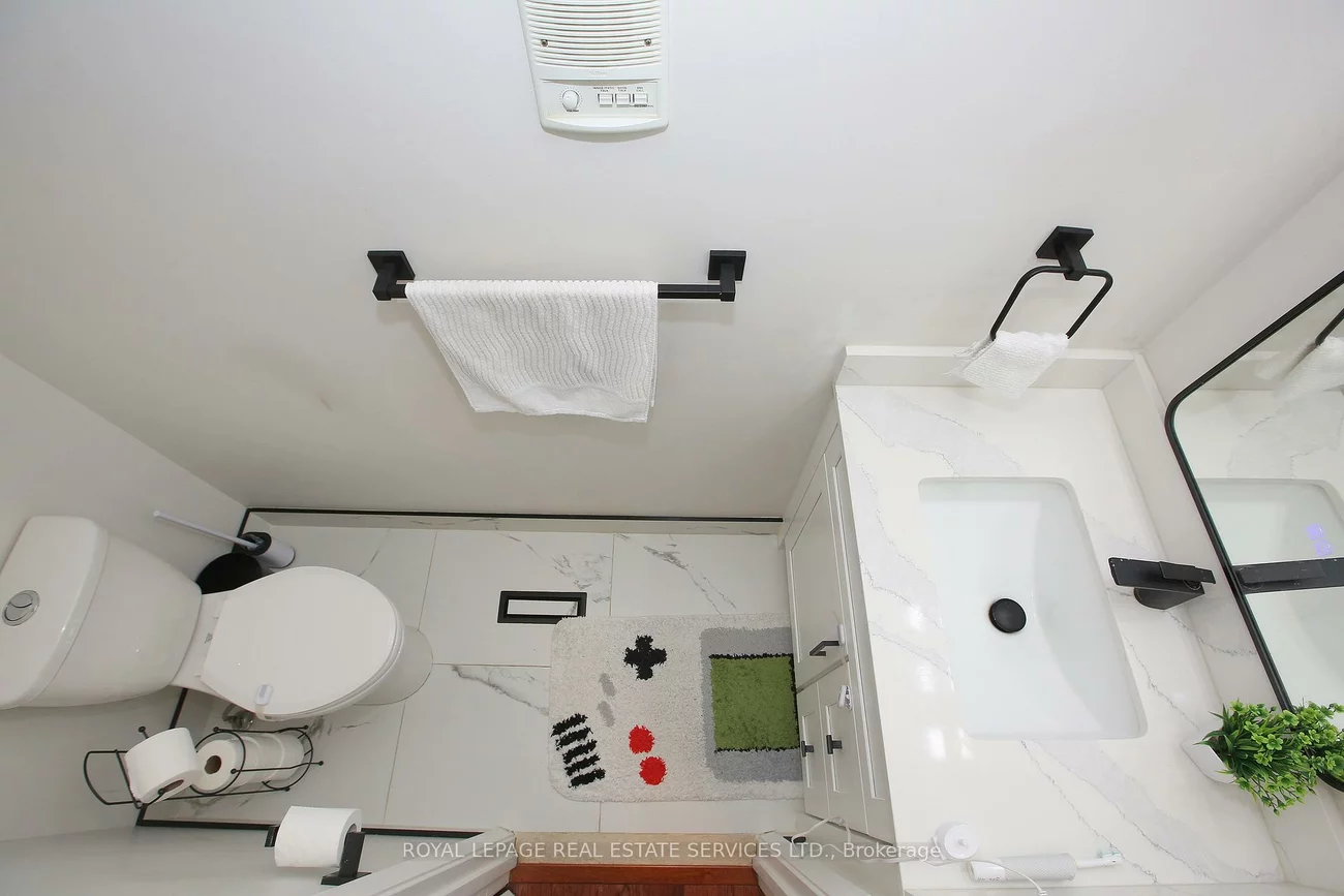 60, Hanson, Fairview, Mississauga