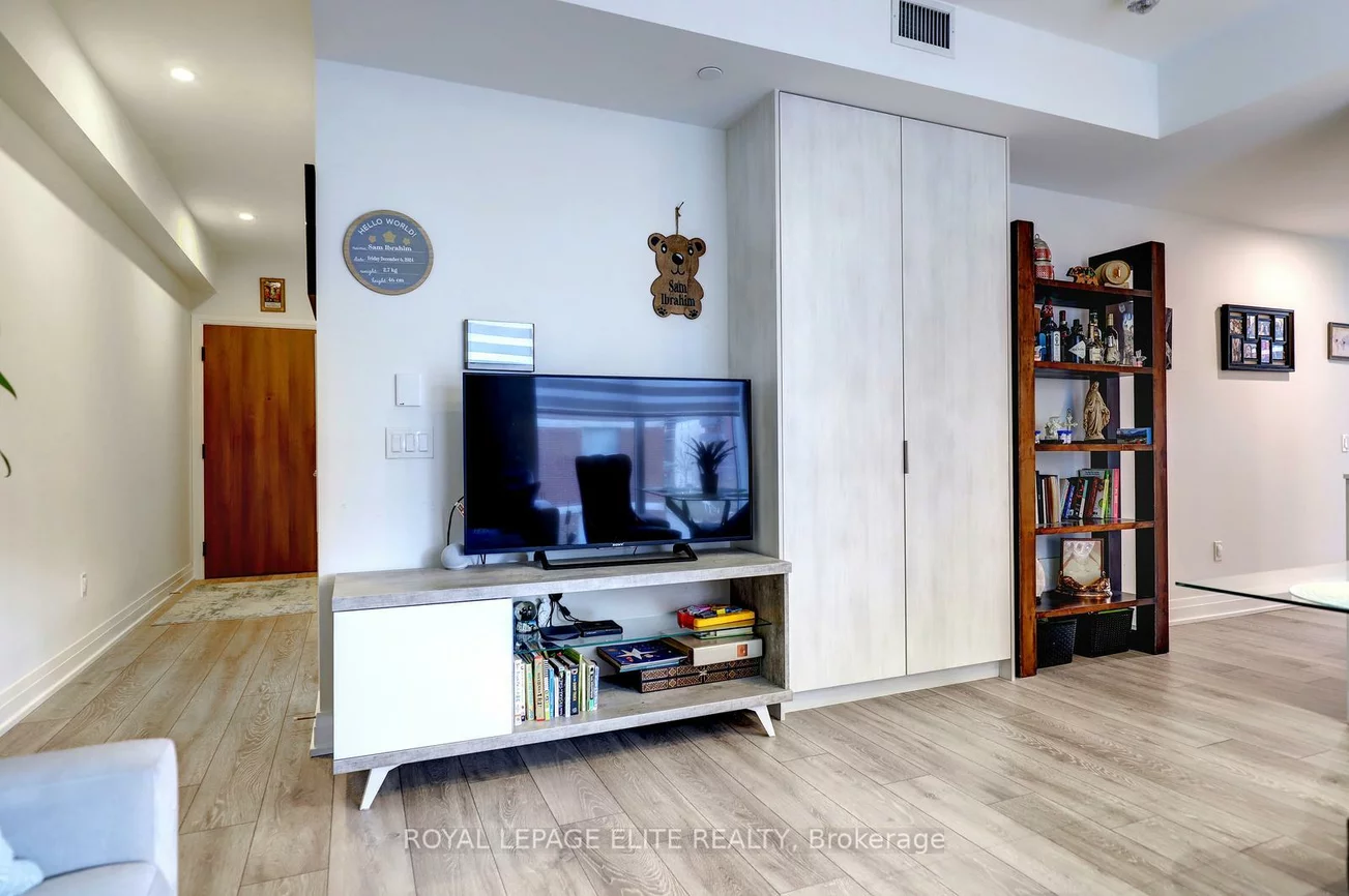 21, Park, Port Credit, Mississauga