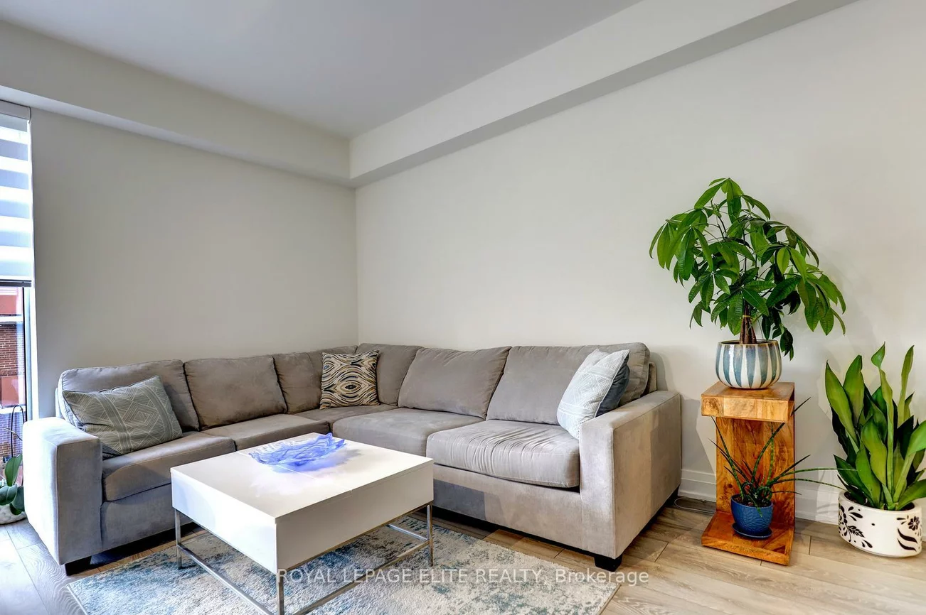 21, Park, Port Credit, Mississauga