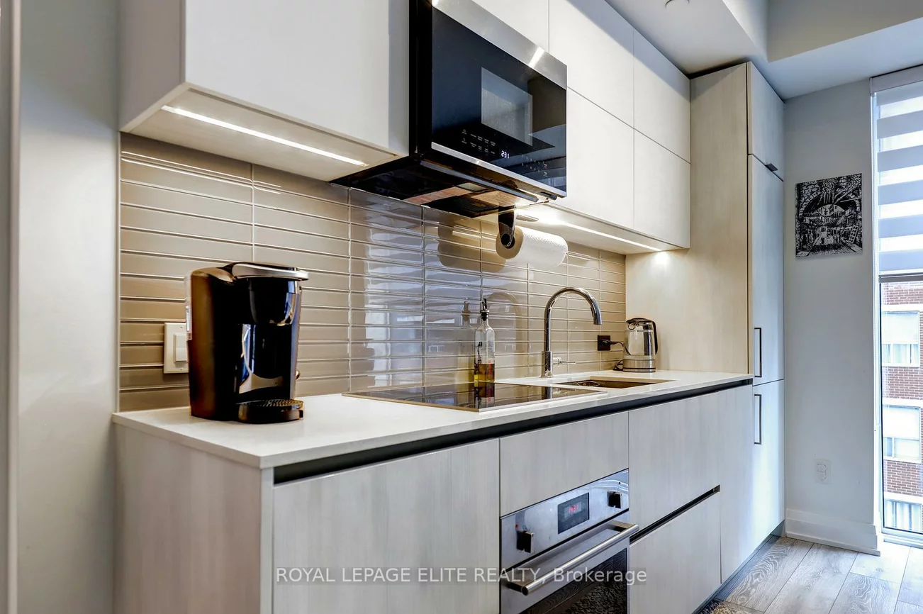 21, Park, Port Credit, Mississauga