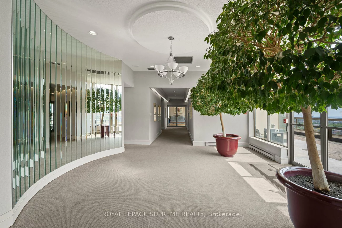 55, Elm, City Centre, Mississauga