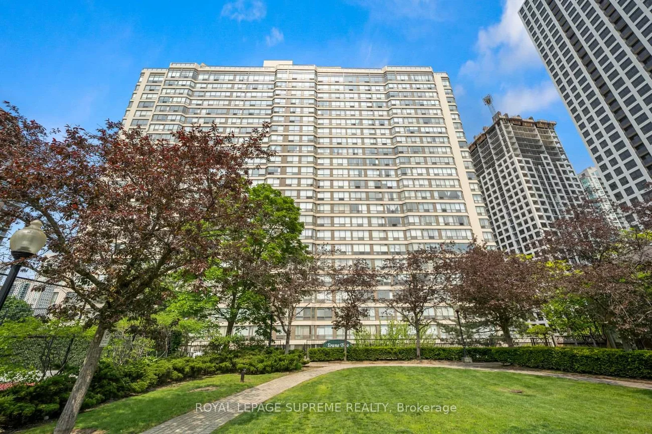 55, Elm, City Centre, Mississauga