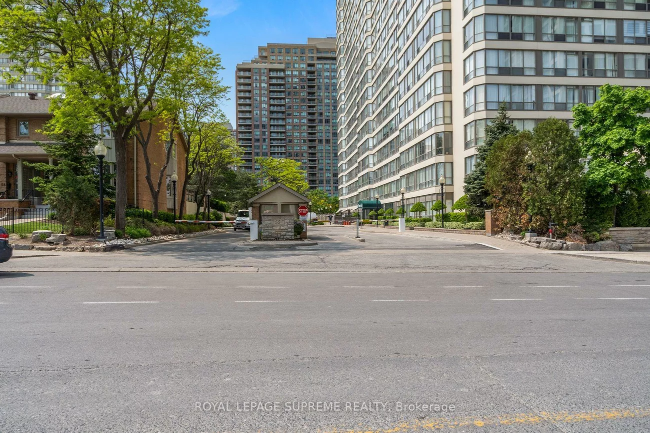 55, Elm, City Centre, Mississauga