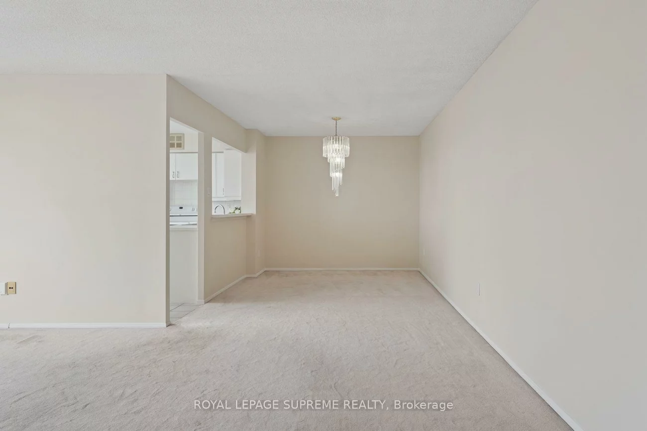 55, Elm, City Centre, Mississauga