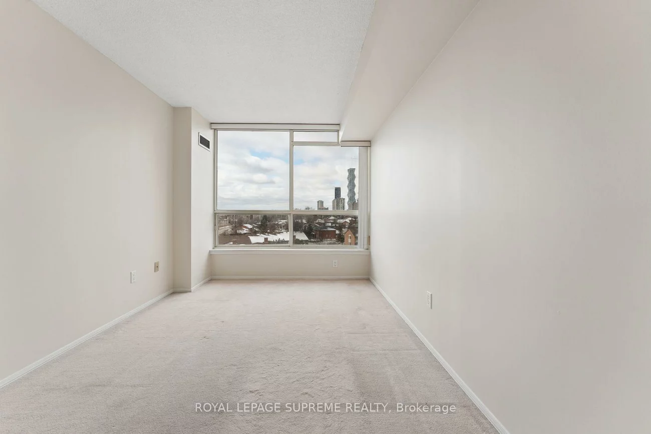 55, Elm, City Centre, Mississauga