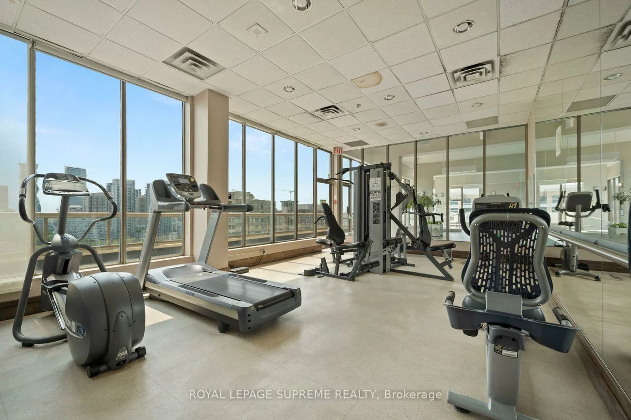 55, Elm, City Centre, Mississauga