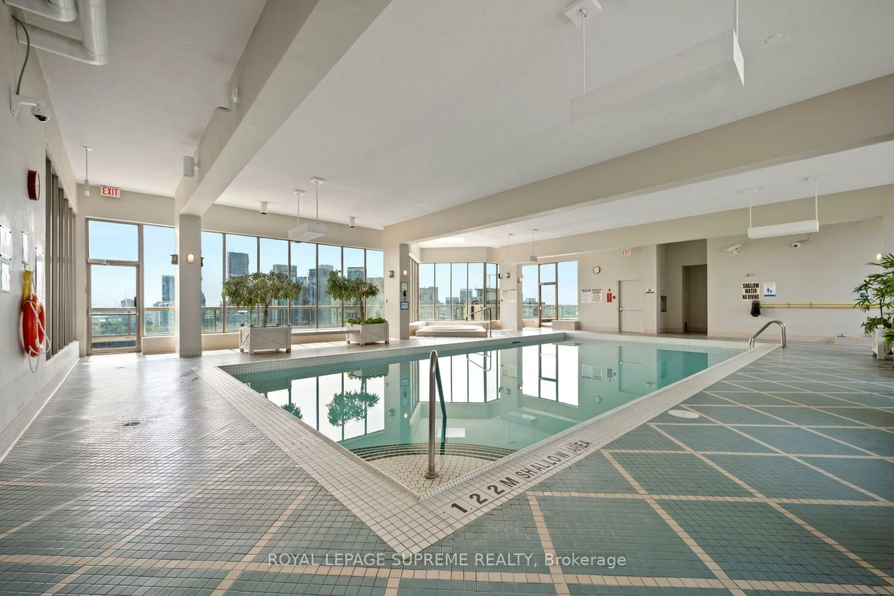 55, Elm, City Centre, Mississauga