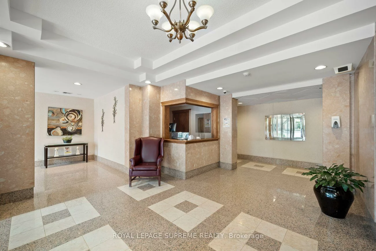 55, Elm, City Centre, Mississauga