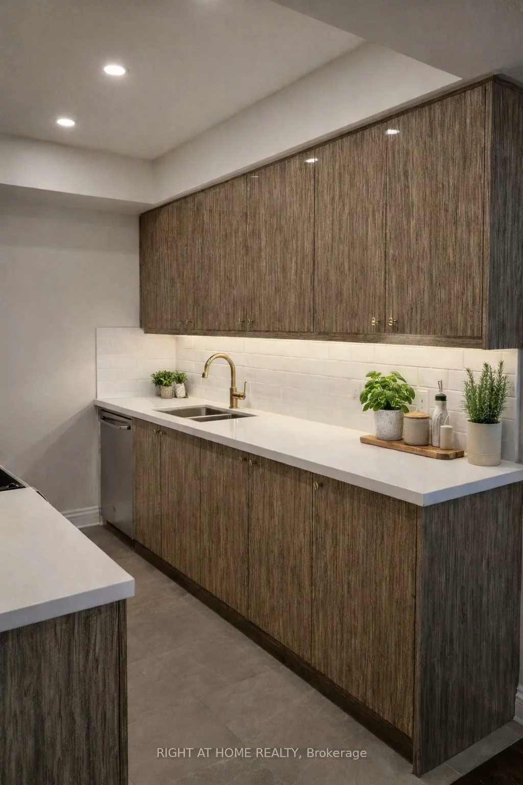 4620, Guildwood, Hurontario, Mississauga