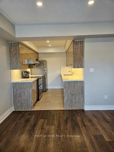 4620, Guildwood, Hurontario, Mississauga