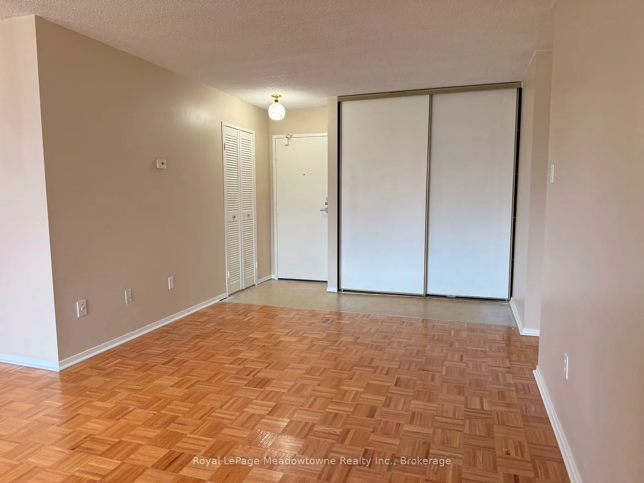 2929, Aquitaine, Meadowvale, Mississauga