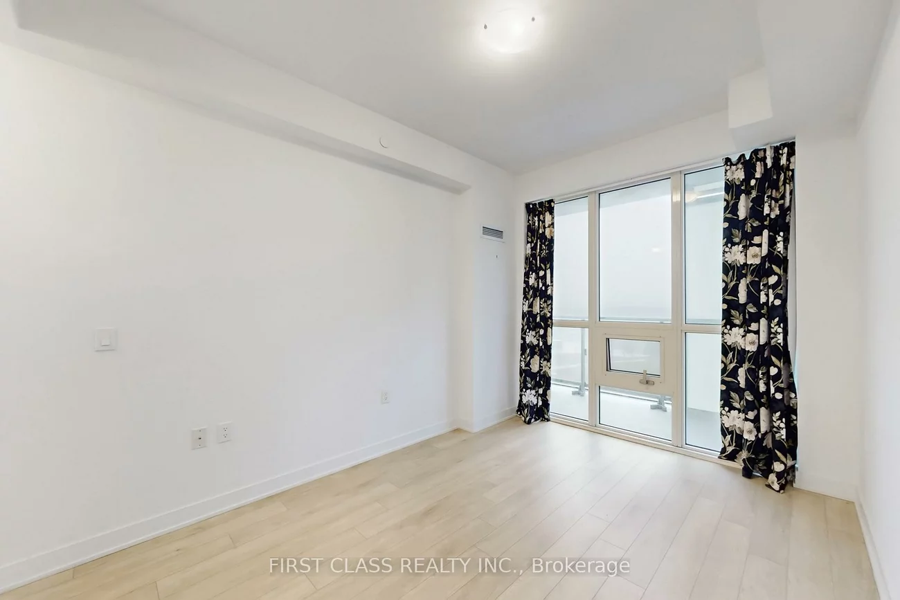 4699, Glen Erin, Central Erin Mills, Mississauga