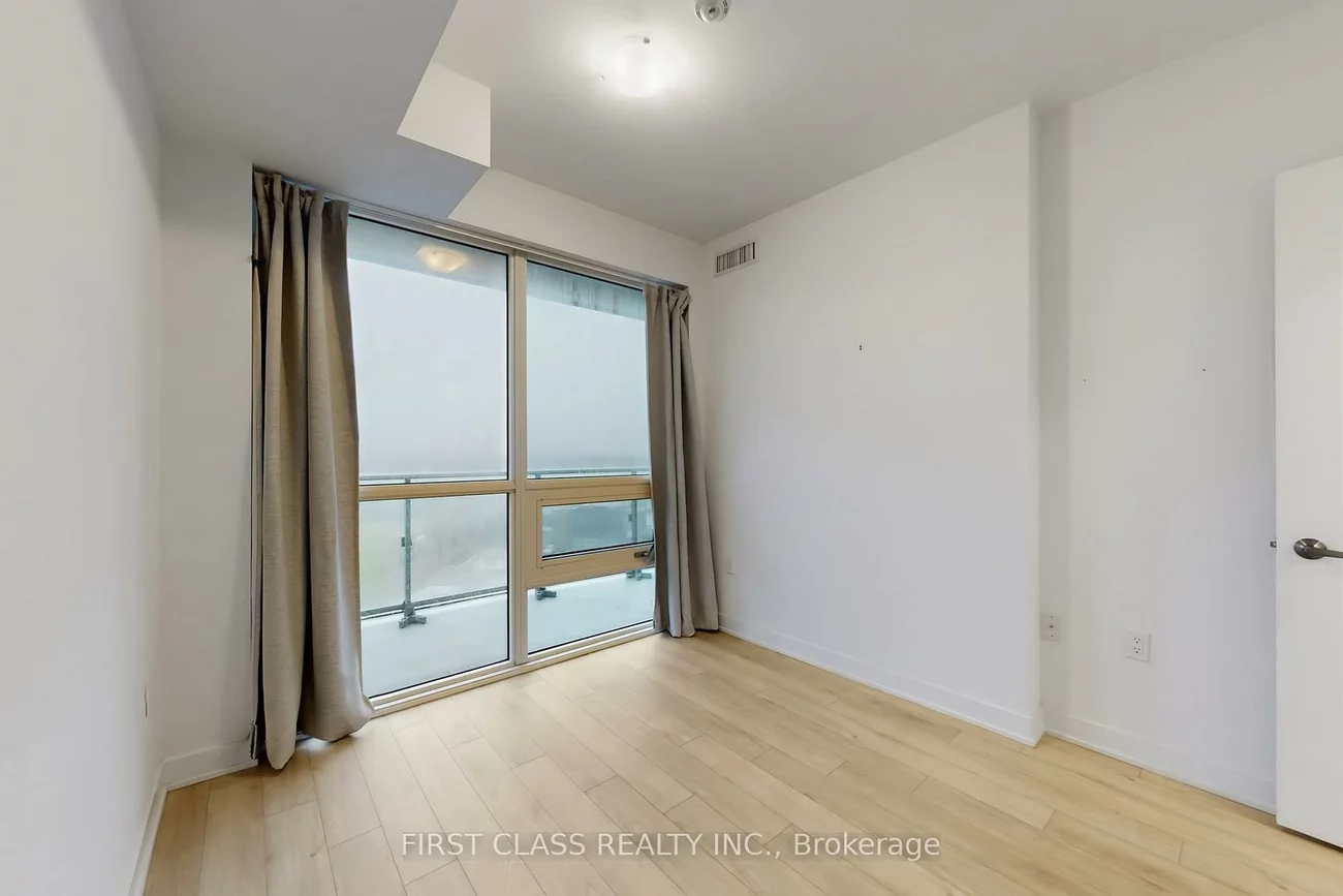 4699, Glen Erin, Central Erin Mills, Mississauga