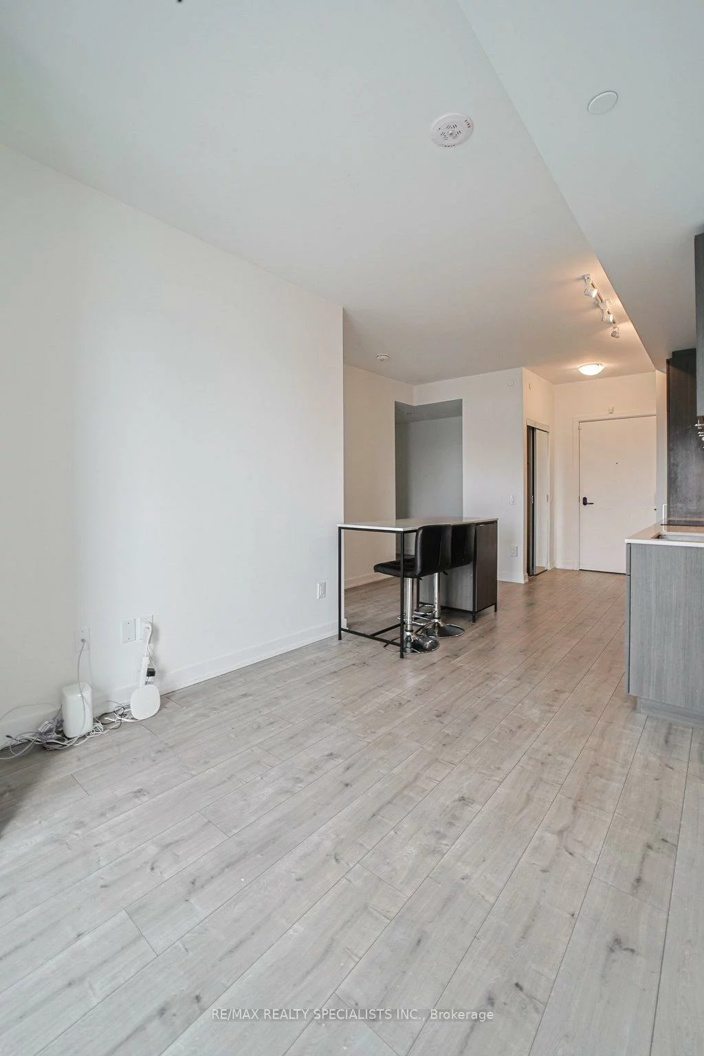 215, Lakeshore, Port Credit, Mississauga