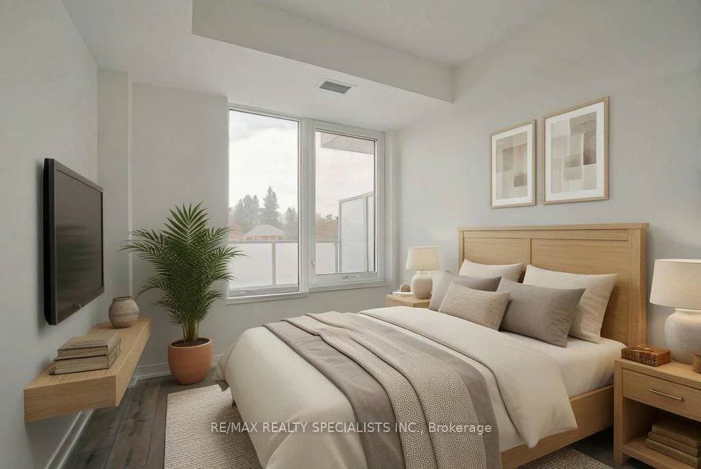 215, Lakeshore, Port Credit, Mississauga