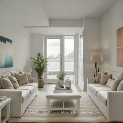 215, Lakeshore, Port Credit, Mississauga