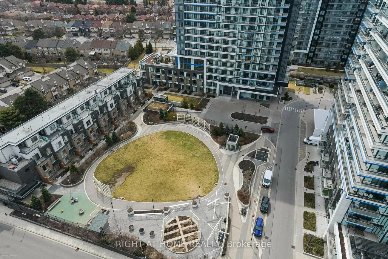 2520, Eglinton, Central Erin Mills, Mississauga