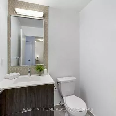 2520, Eglinton, Central Erin Mills, Mississauga