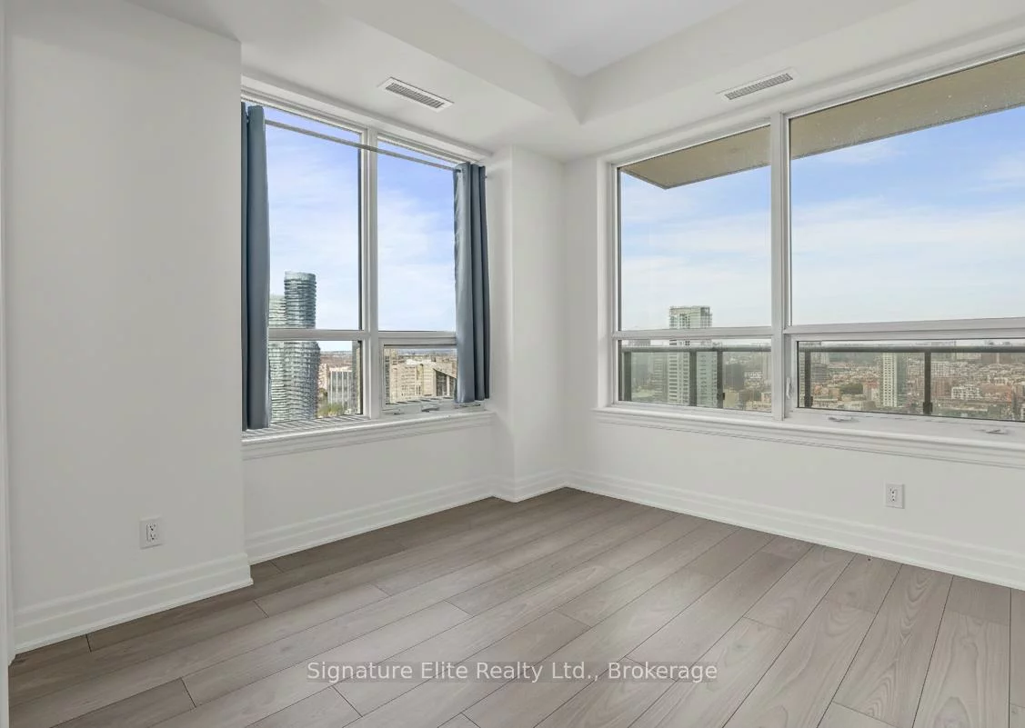 36, Elm, Fairview, Mississauga