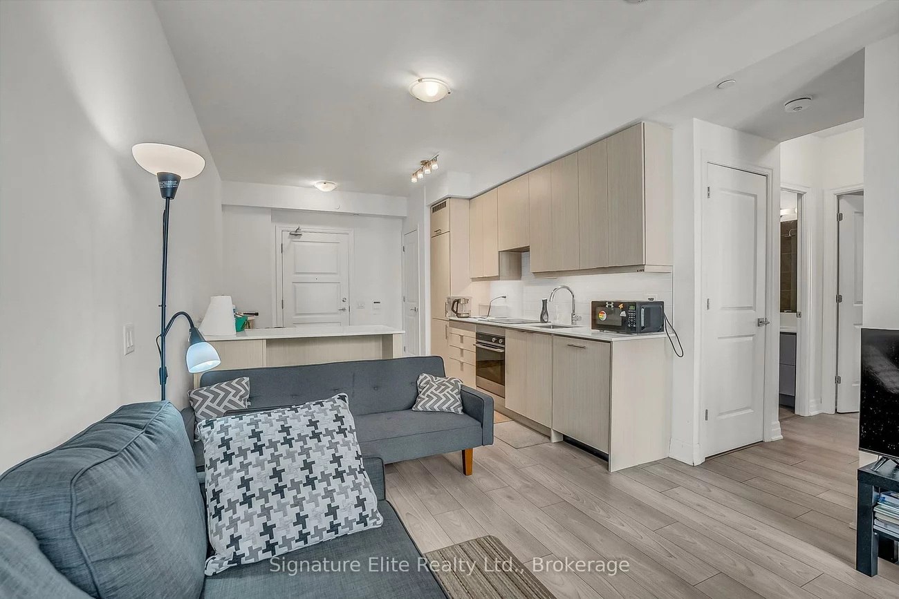 36, Elm, Fairview, Mississauga